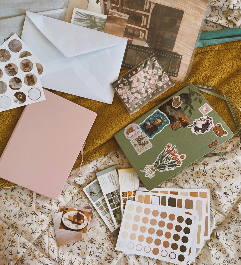 Scrapbooking and Junk Journaling