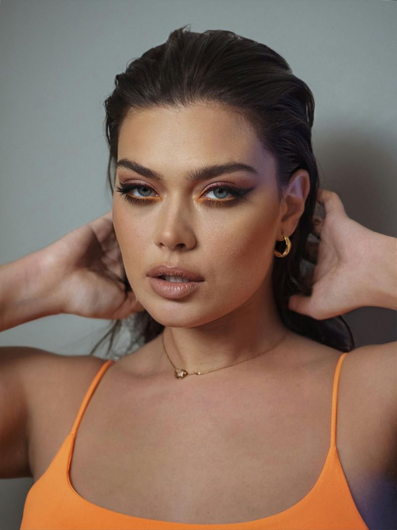 Skipping Bold Makeup Looks