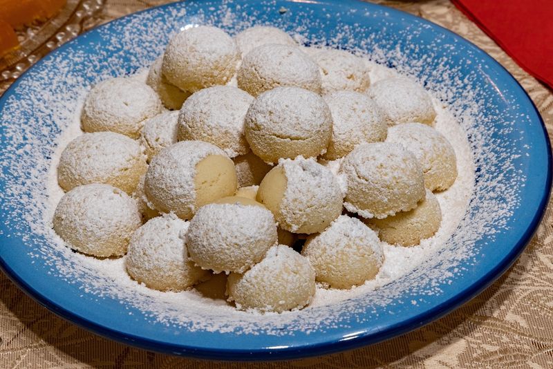 Snowball Cookies (Italian Wedding Cookies)
