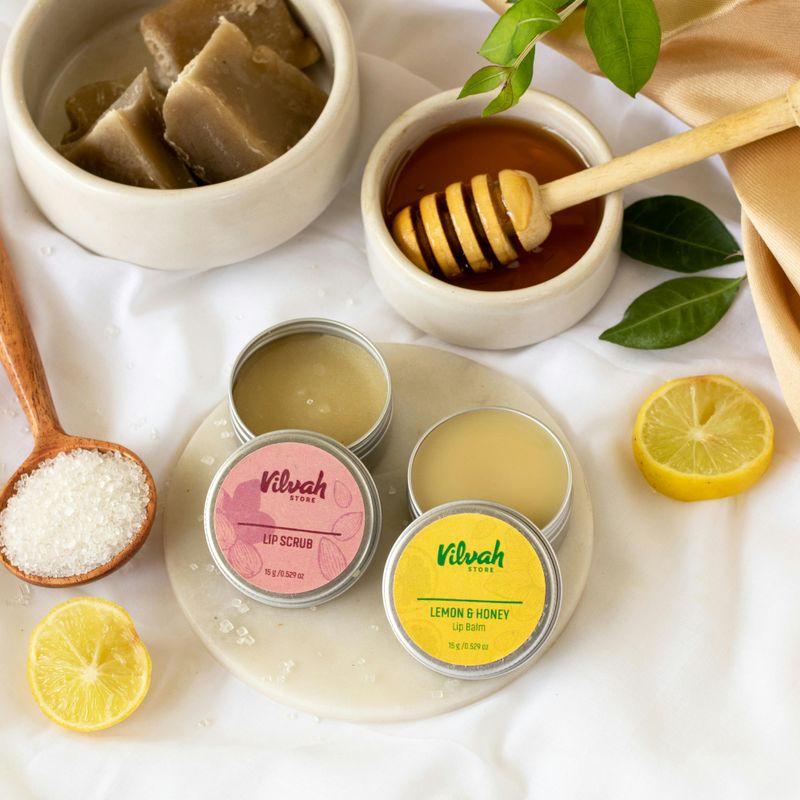 Sugar-and-Honey Lip Scrub