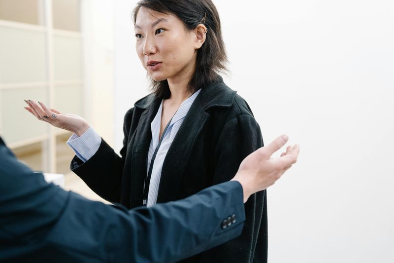 Sustained but Natural Eye Contact