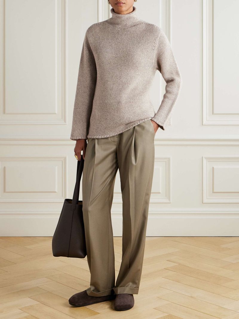 The Row Mariam Turtleneck Cashmere Sweater