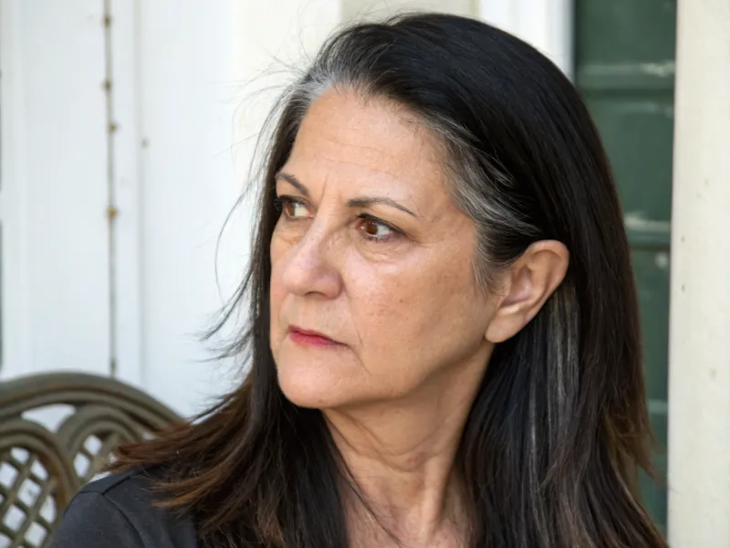 Using Harsh, Single-Tone Hair Color