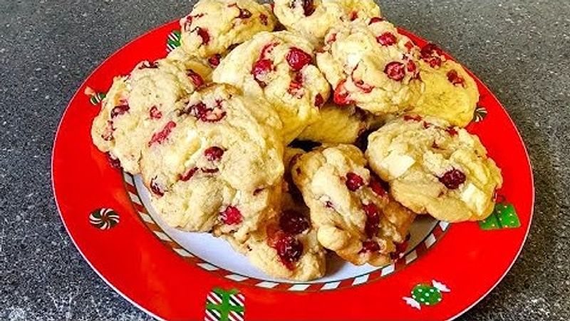 White Chocolate Cranberry Cookies