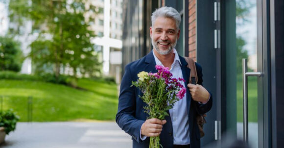 When women stop expecting these 7 things from men, relationships become easier