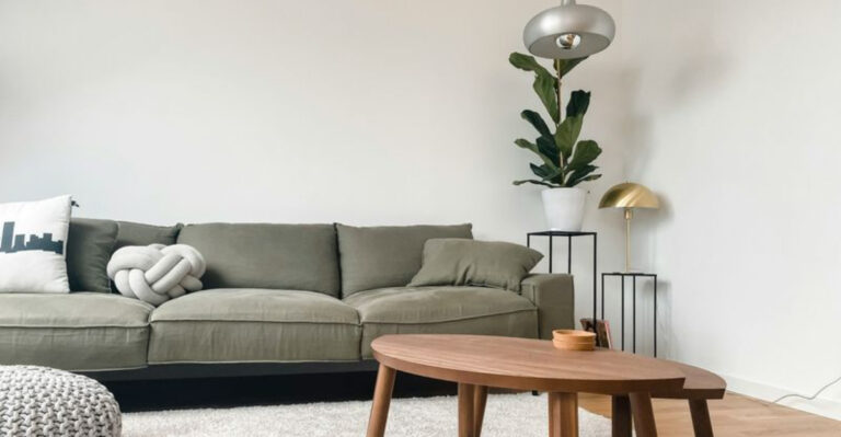 10 Living Room Layouts Designers Rely On to Create a More Inviting Space