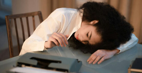 11 subtle signs a woman may be stuck in survival mode