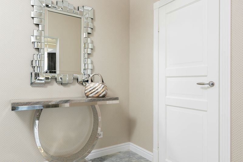 A Statement Mirror to Brighten the Space