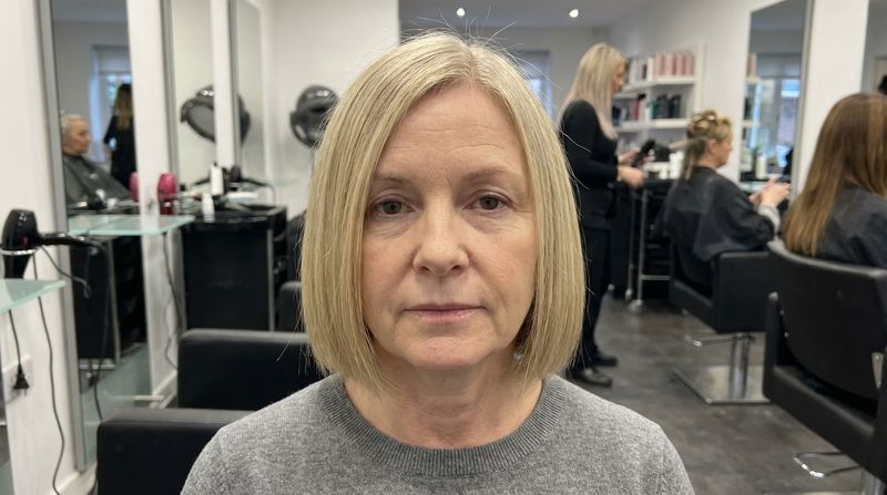 Blunt Bob With No Graduation or Movement