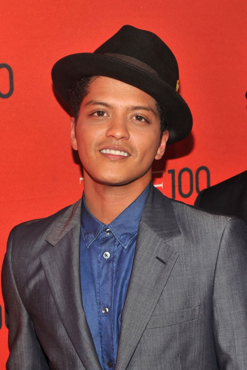 Bruno Mars – Born Peter Gene Hernandez