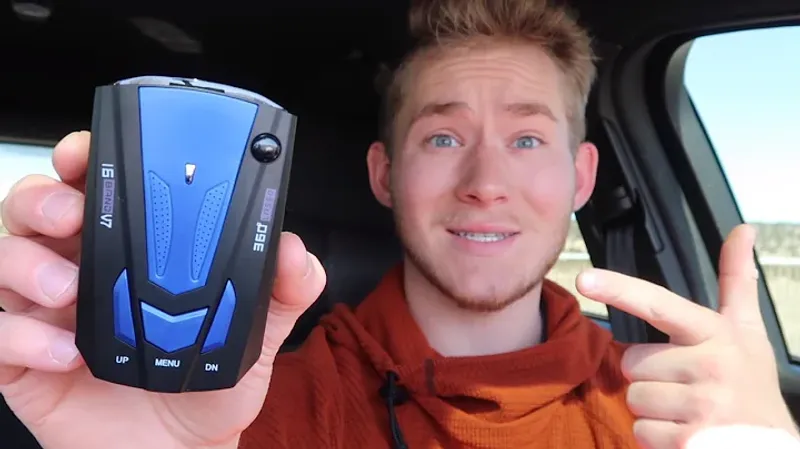 Driving With a Radar Detector