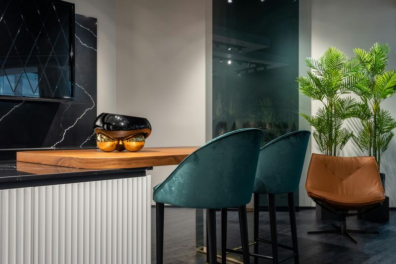 Fast-Furniture Statement Pieces