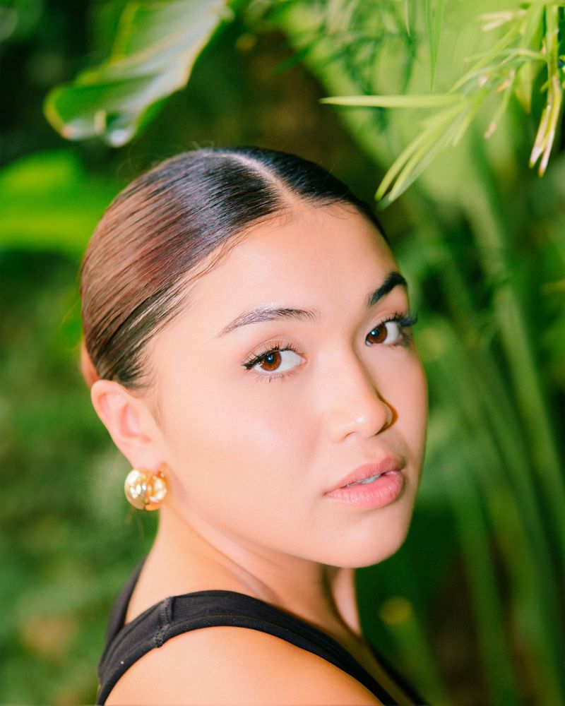 Hyper-Glossy Clean Girl Uniforms