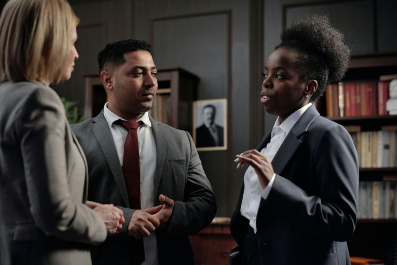 Information Asymmetry Maintenance