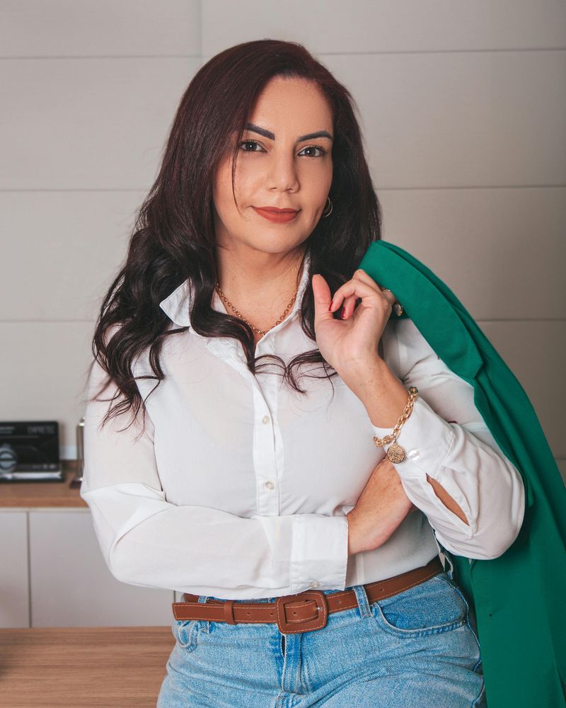 Minimal, Intentional Accessories