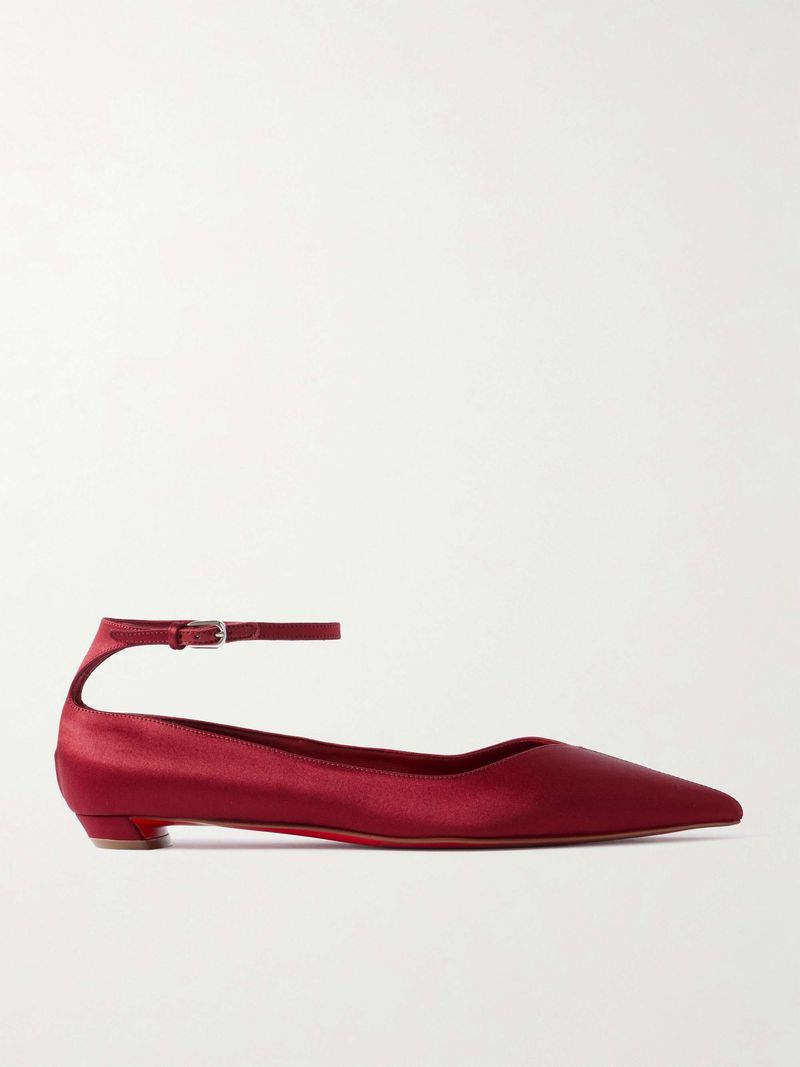 Pointed-Toe Shoes