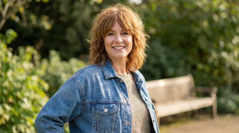 Shaggy Mid-Length Cut