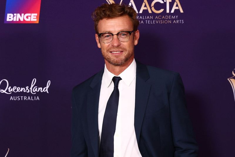 Simon Baker