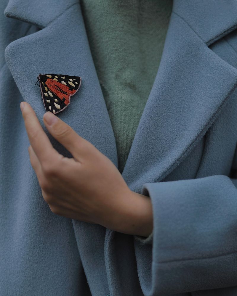 Statement Brooches & Pins