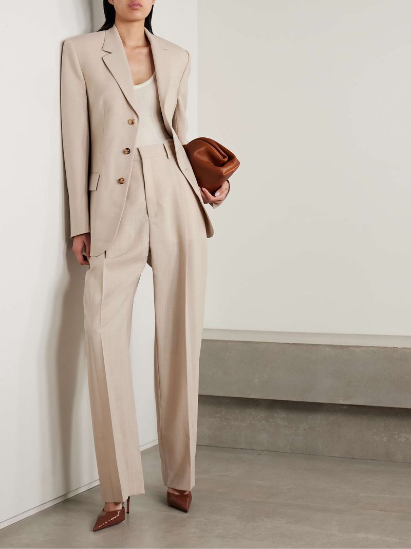 Tailored Neutrals