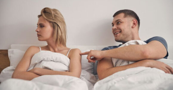 Men, Here Are 12 Warning Signs Your Wife Is Quietly Withdrawing From the Marriage