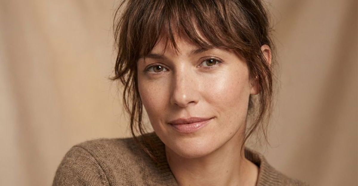 Not Sure About Bangs? These 10 Options Are Surprisingly Easy to Wear