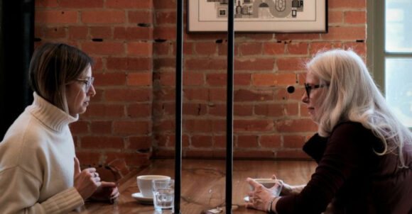 These 10 Common Phrases Reveal a Superiority Complex