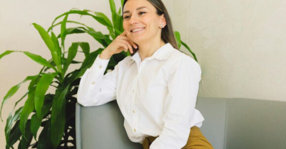 What Stylish Women Are Letting Go of — And Wearing Instead in 2026