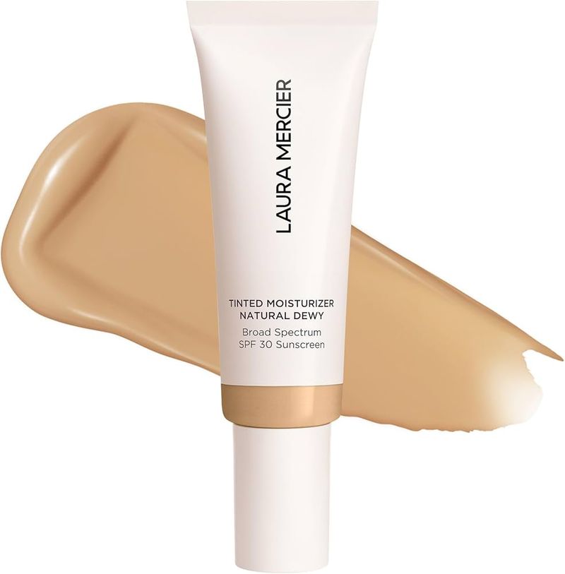 Laura Mercier Natural Dewy Tinted Moisturizer SPF 30