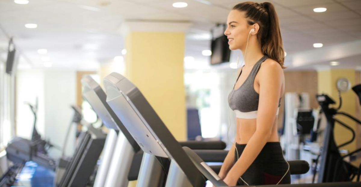 12 Real-Life Habits of Consistently Fit People