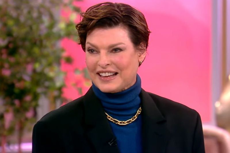 Linda Evangelista — Disfigured by CoolSculpting