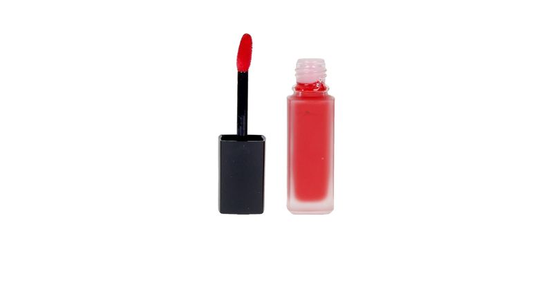 Chanel Rouge Allure Ink Fusion – True Red (818)