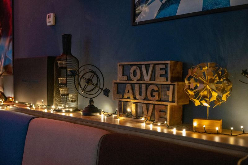 Decorating with Live Laugh Love Style Quotes