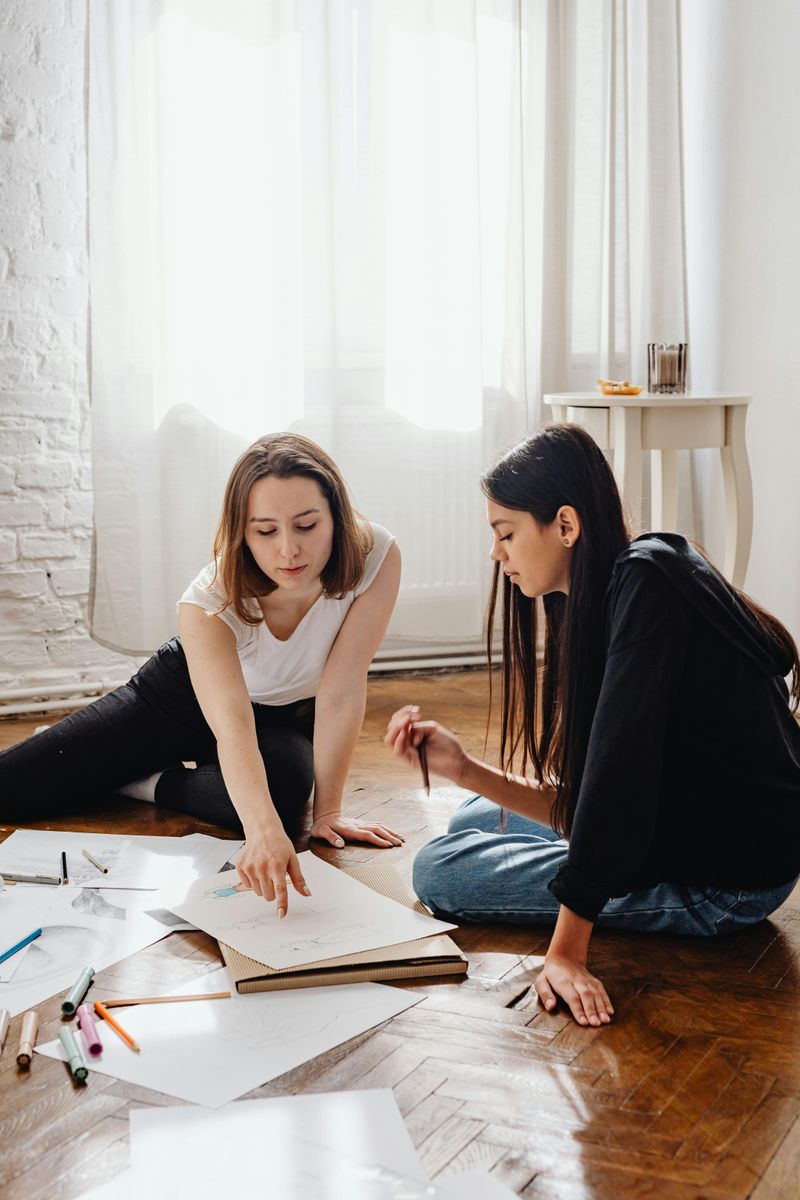 Creative Divergent Thinkers