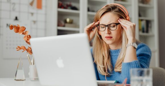 If Your Adult Life Feels Off-Track, These 5 Childhood Experiences Could Be Why