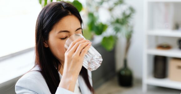 If You’re Trying to Drop Pounds, Do These 10 Things Before Breakfast