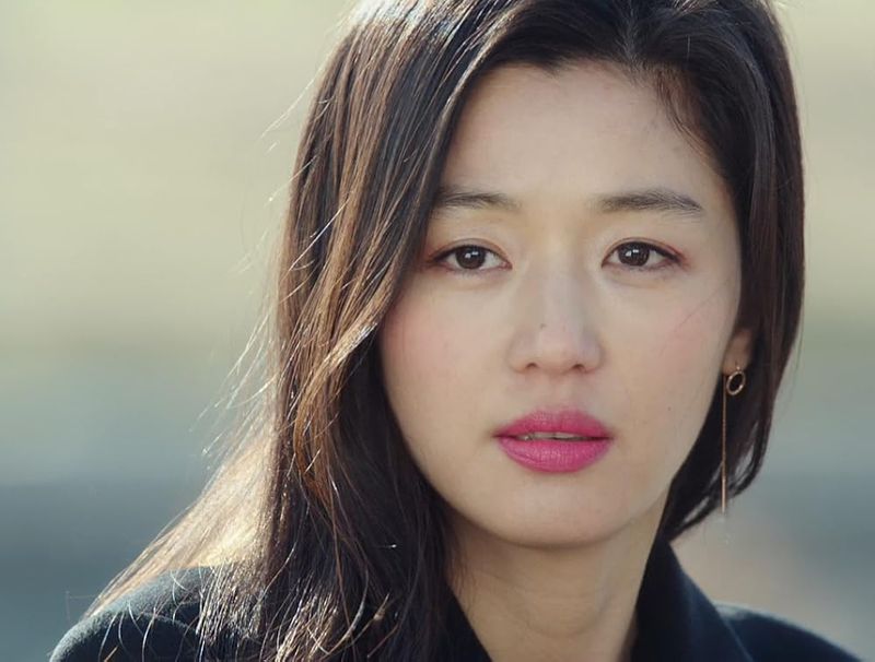 Jun Ji-hyun (Gianna Jun)