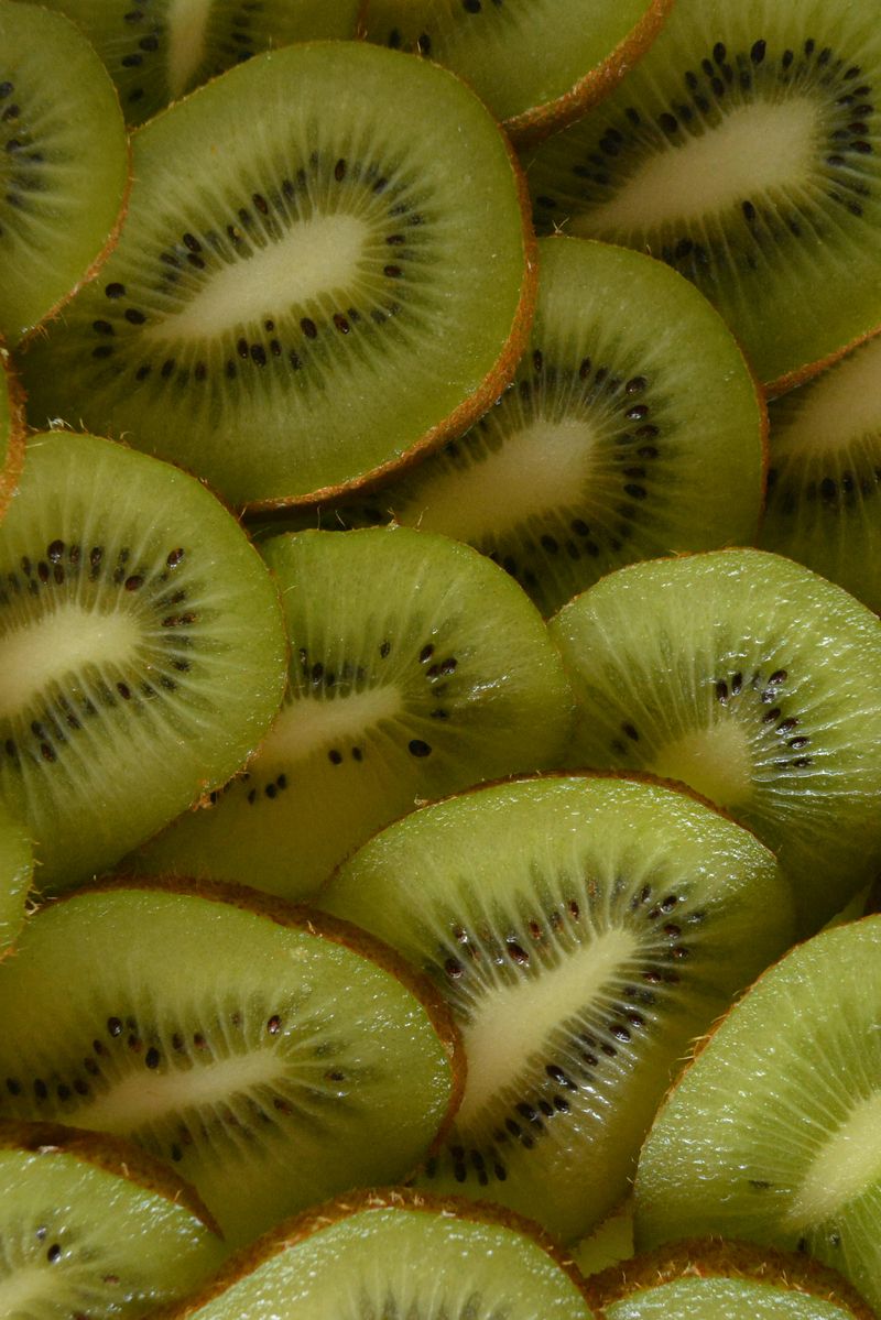 Kiwi (Green and SunGold)