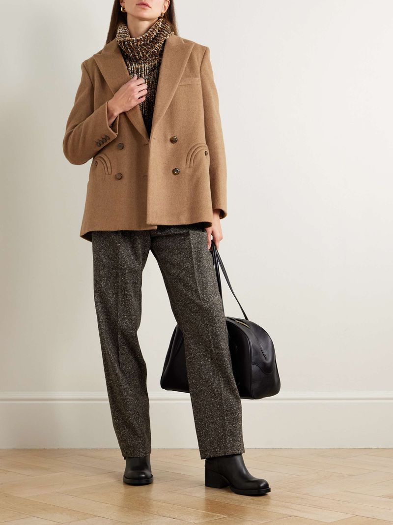 Monochrome Layering Piece