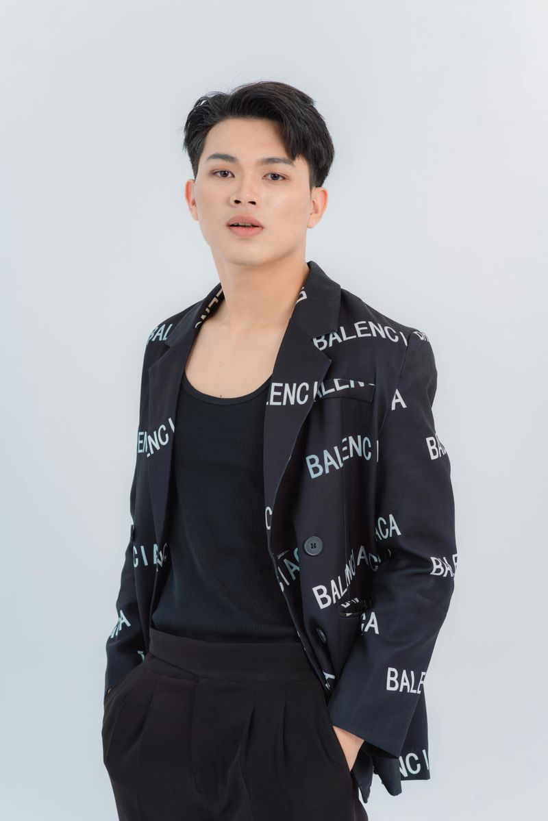 Overloading on Trends