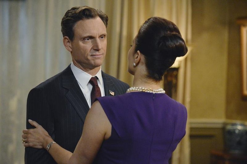 President Fitzgerald Grant III, Scandal