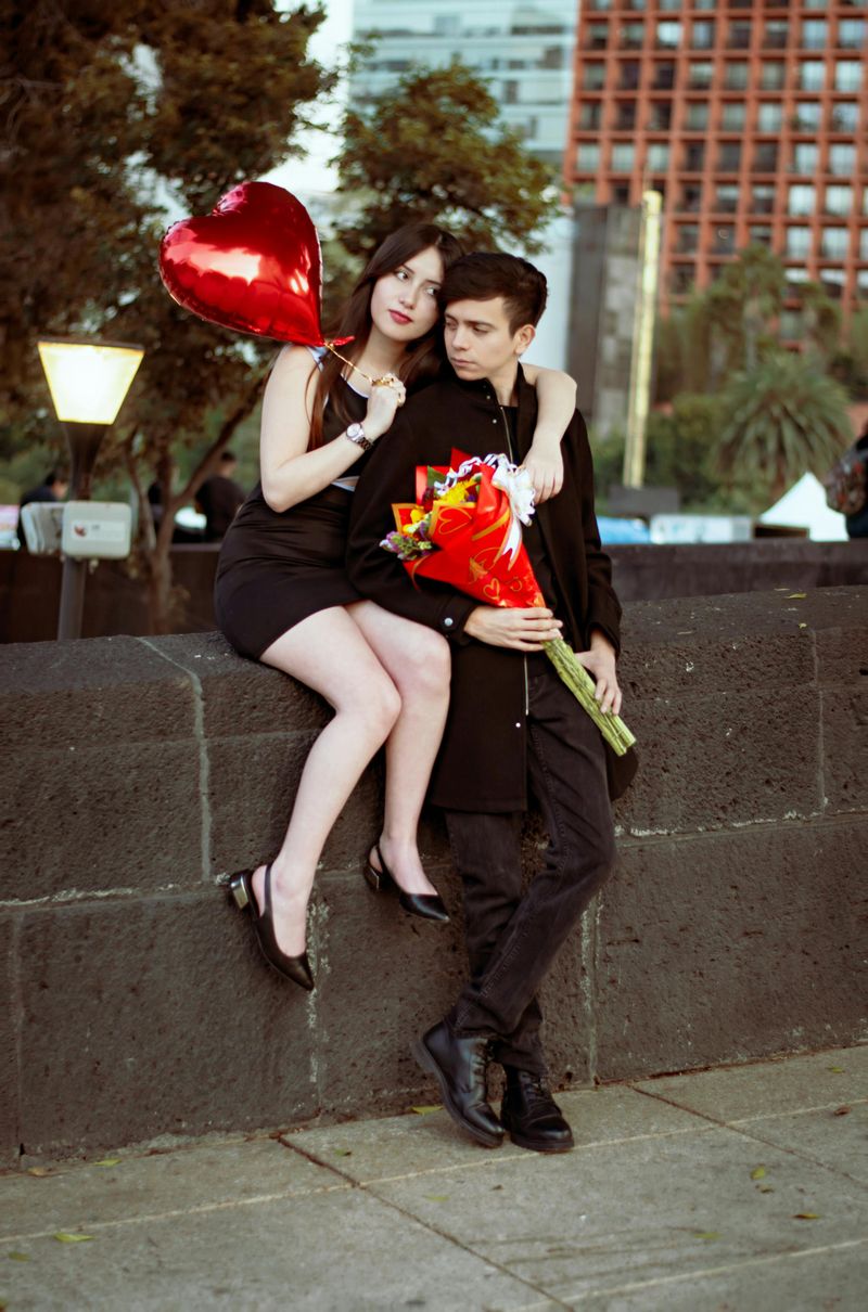 Rushes Intimacy or Commitment