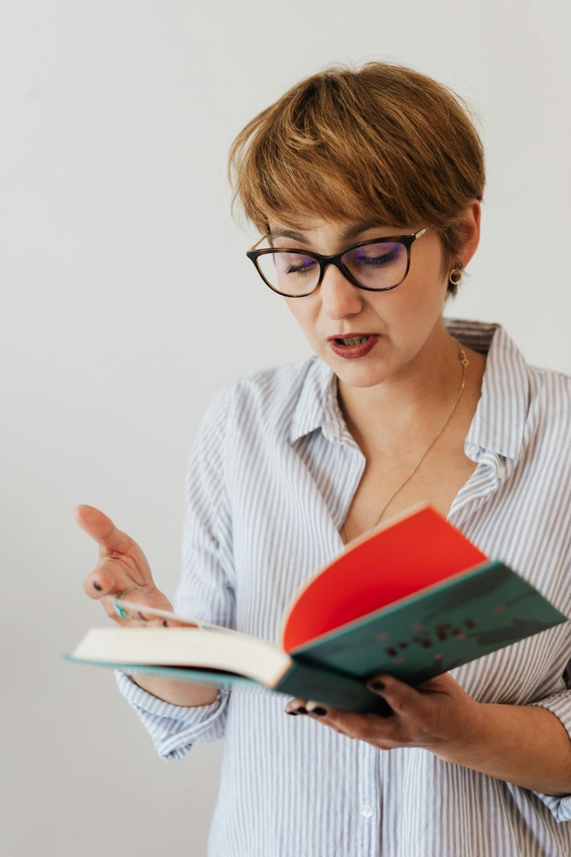 They Consider Multiple Perspectives Out Loud