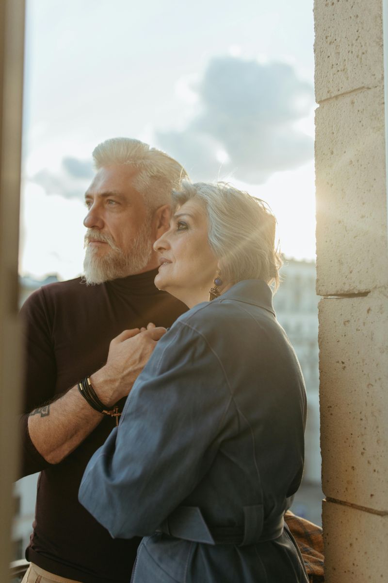 They Expect Romance to Continue