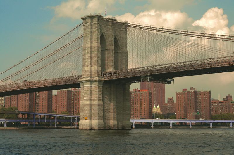 Brooklyn Bridge – New York, USA