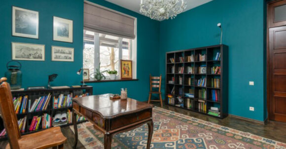 Interior Designers Say These 10 Things Make Your Home Look Messy