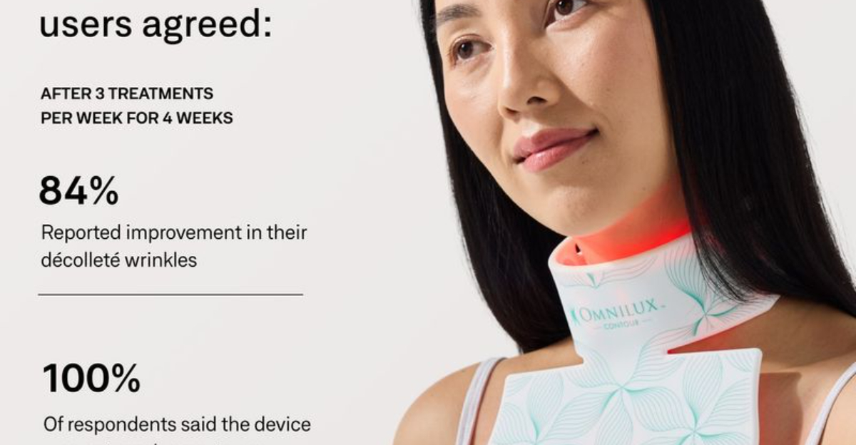 The Most Effective Red Light Therapy Devices for Smoother-Looking Neck Skin