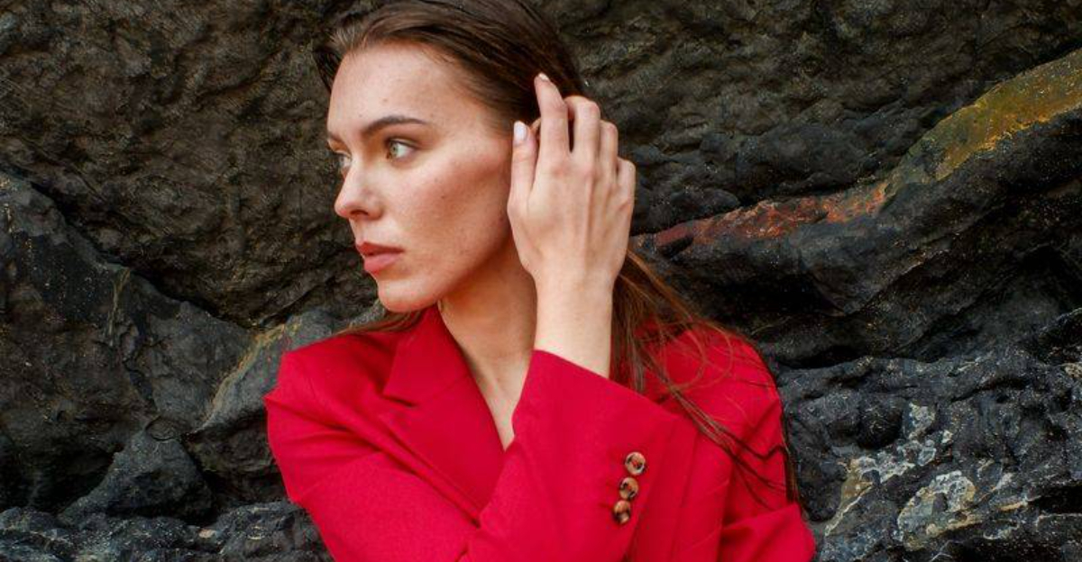 These 11 Outfit Details Make a Bigger Difference Than You Think