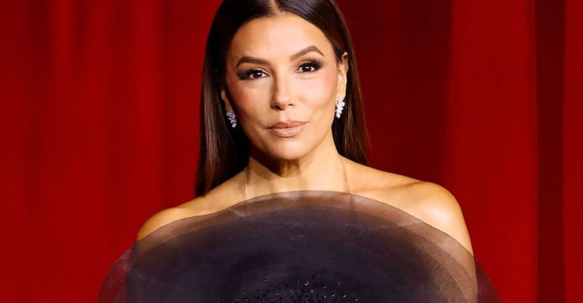 10 Petite Hollywood Stars Who Stole Every Scene They Entered