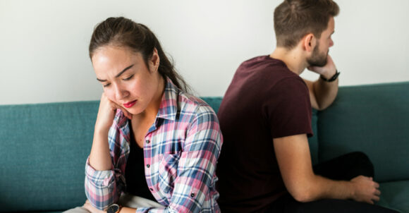 15 Habits That Can Quietly Lead to Breakups, According to Psychologists